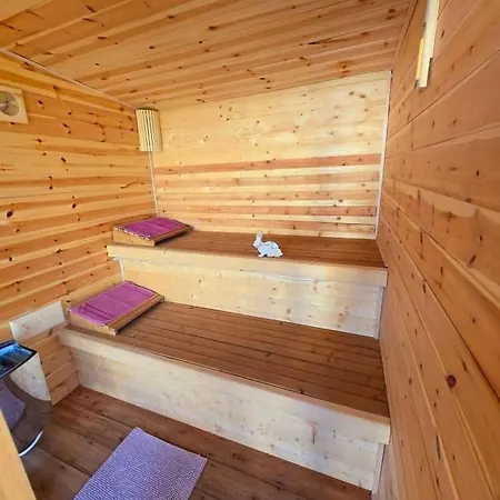 Oliver Apartmanhaz Балатонлелле
